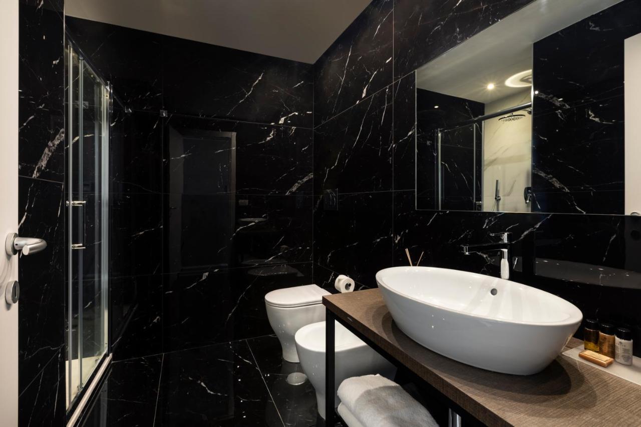 Giubbonari Suites Рим Экстерьер фото