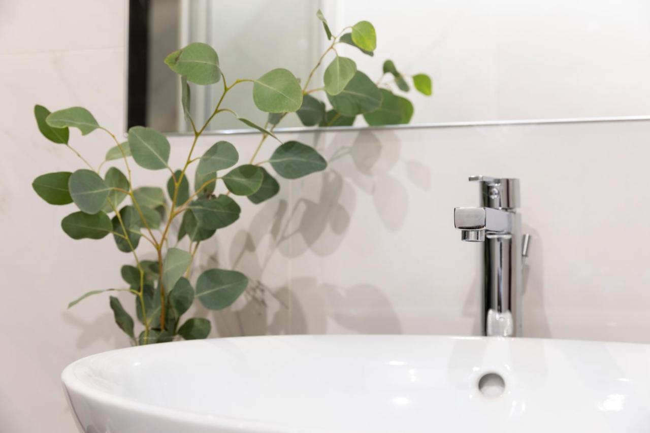 Giubbonari Suites Рим Экстерьер фото