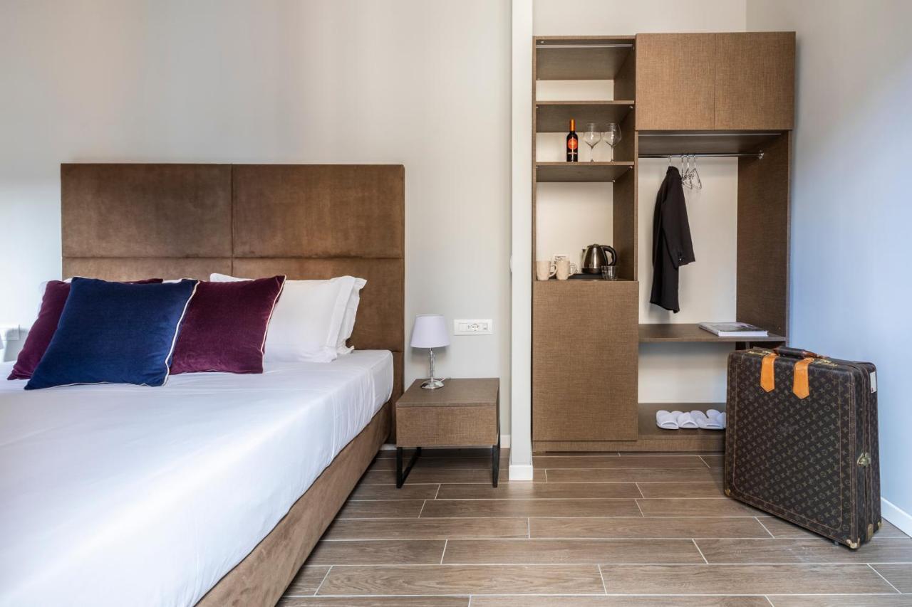 Giubbonari Suites Рим Экстерьер фото