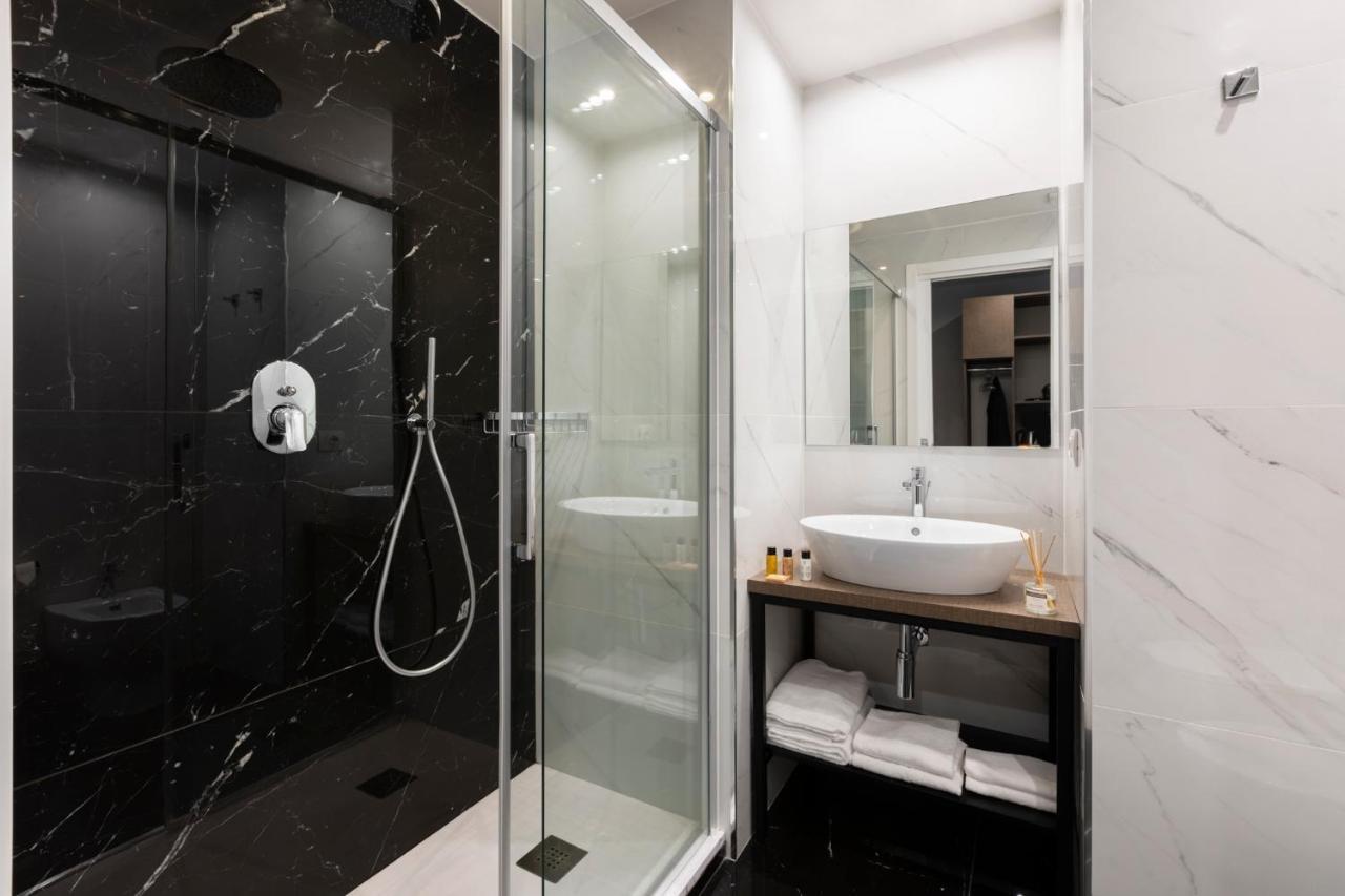 Giubbonari Suites Рим Экстерьер фото