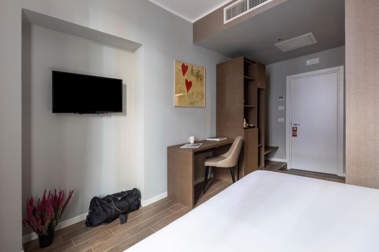 Giubbonari Suites Рим Экстерьер фото